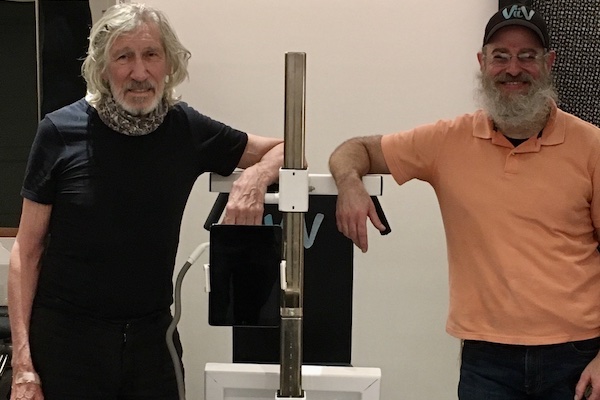 Roger Waters with Rob Schweitzer from viiiv Fitness